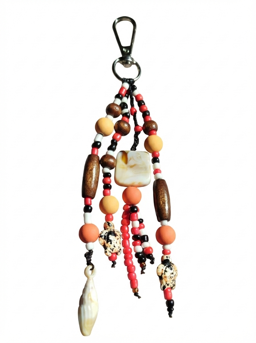 Bohemian keychain made of wooden beads and natural shells, brown and red hanging bag, 18 cm