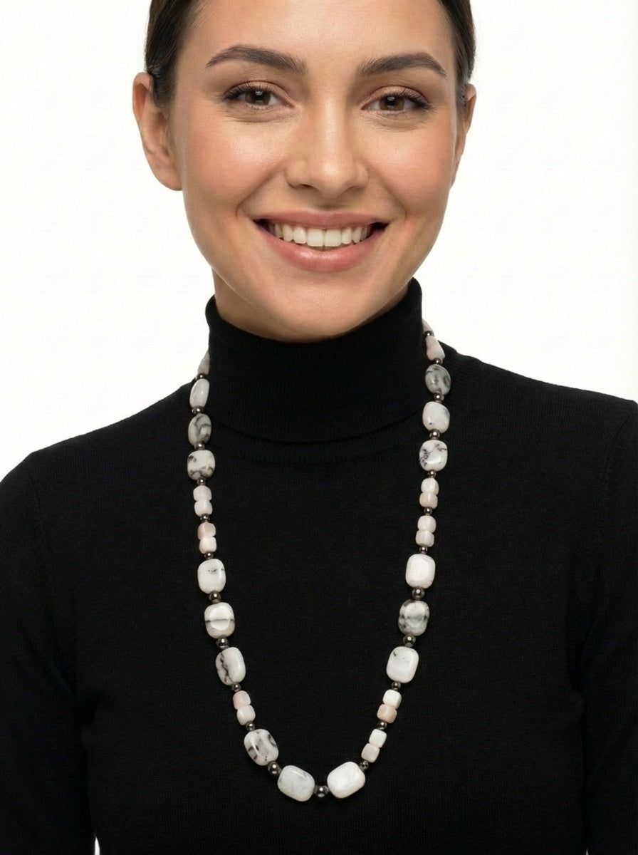 Elegant Stones Necklace